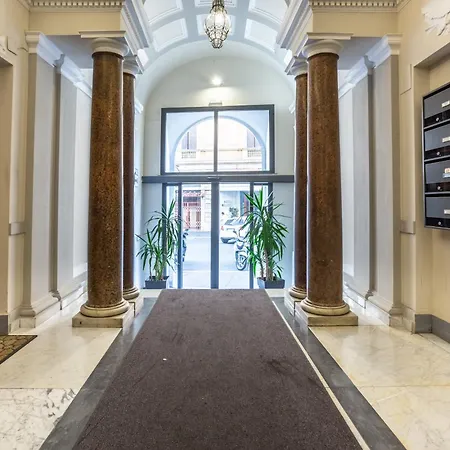 Lux-inn Opera Konukevi Roma